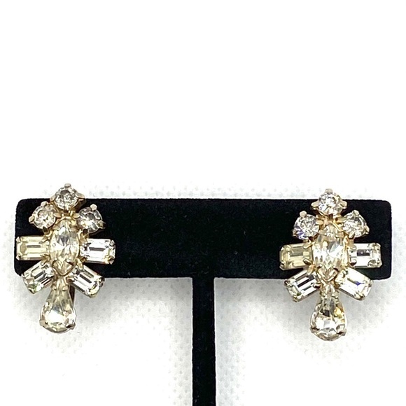 Vintage Crystal Screw On Earrings Jewelry - Picture 2 of 12